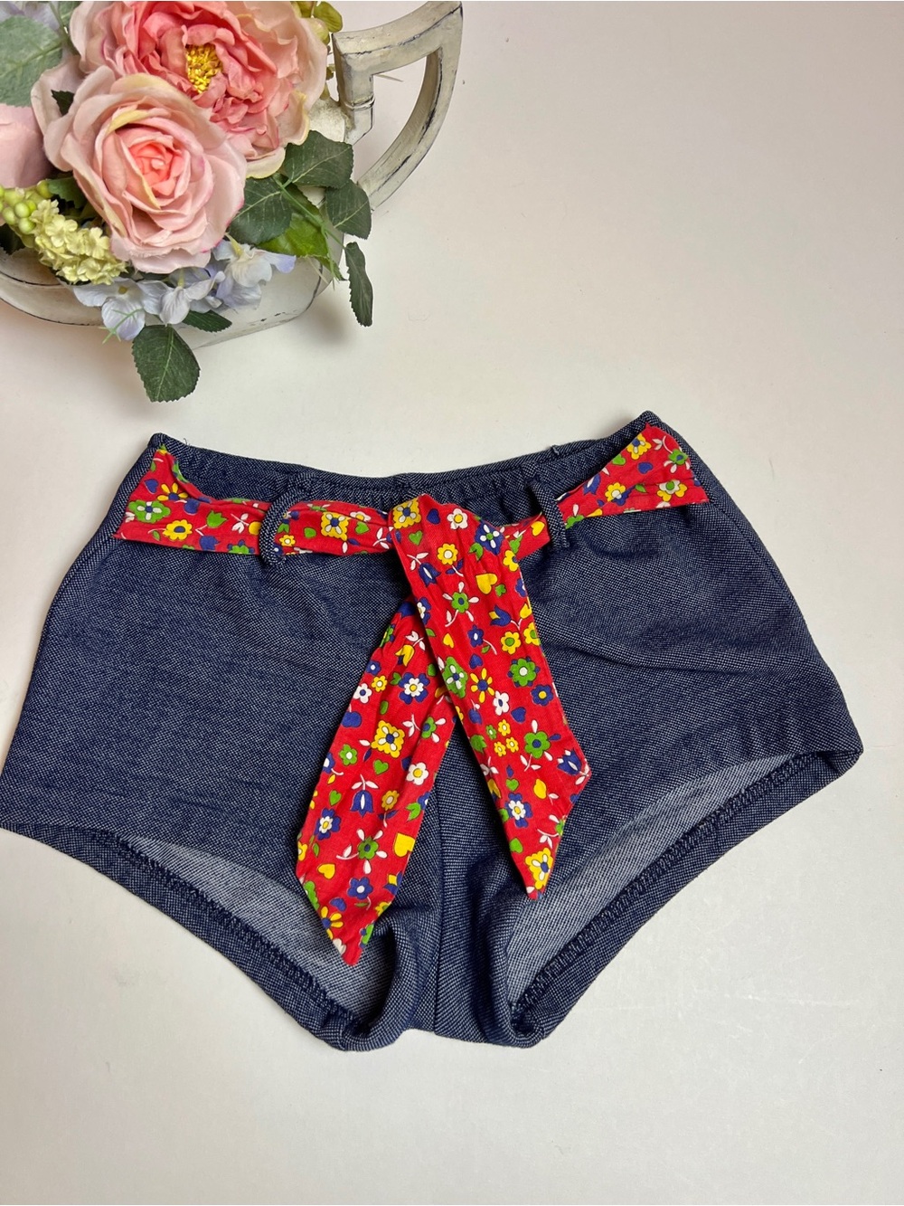 Vintage 1960’s Hot Pants Short Shorts with Floral Fabric Belt
